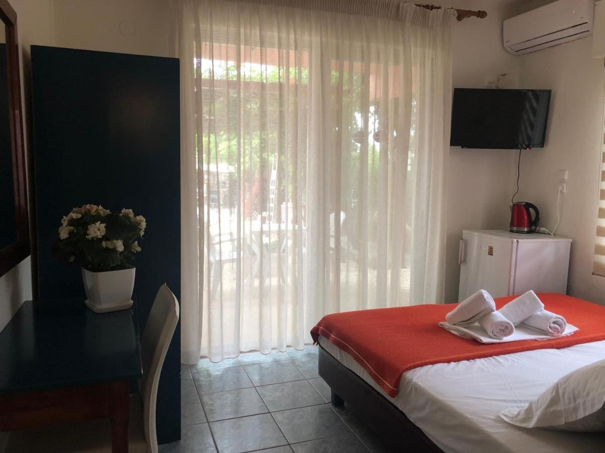 Plaisir Rooms Makriammos Exterior photo