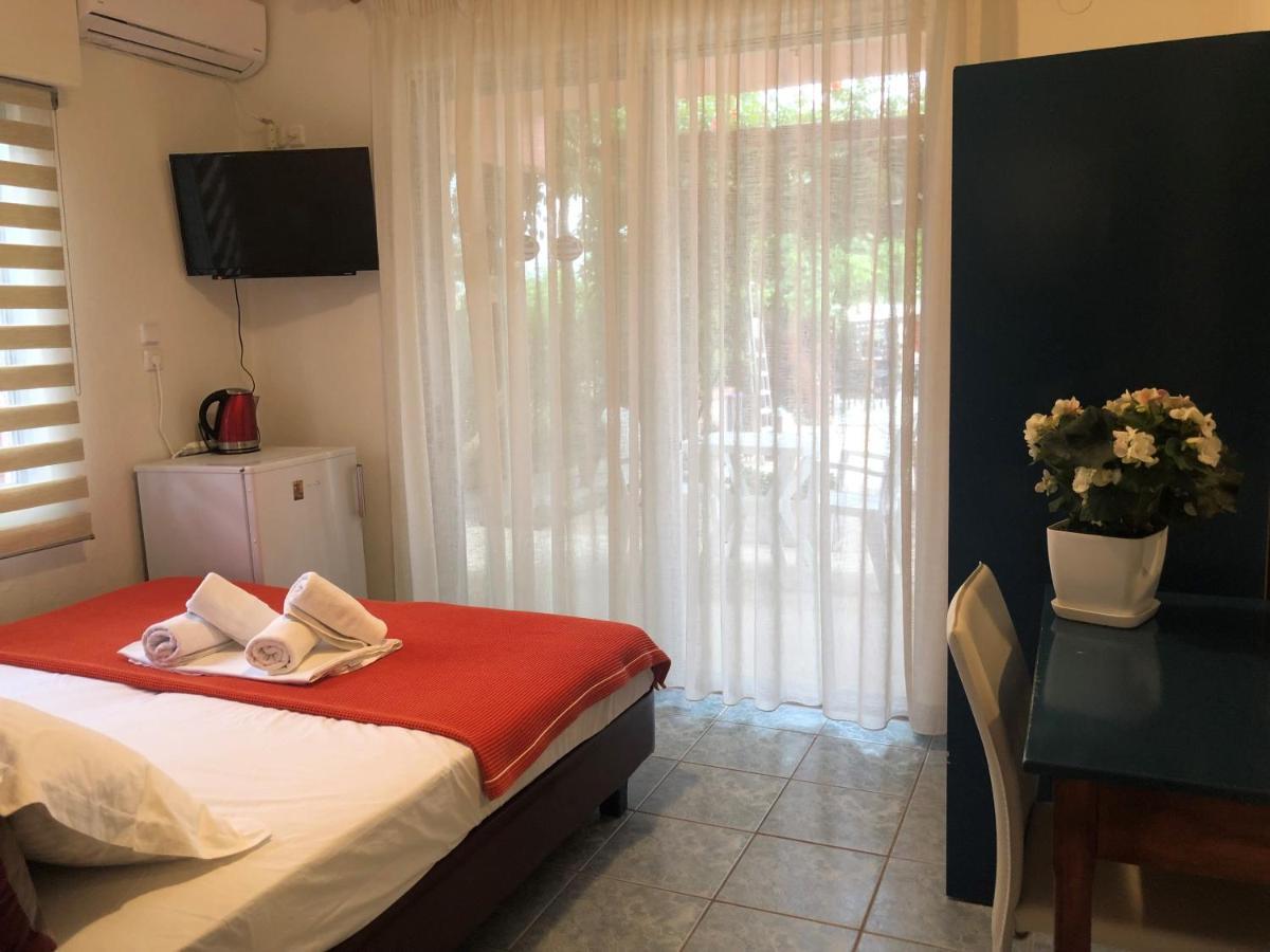 Plaisir Rooms Makriammos Exterior photo